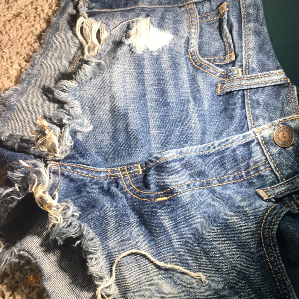 Hollister shorts euc